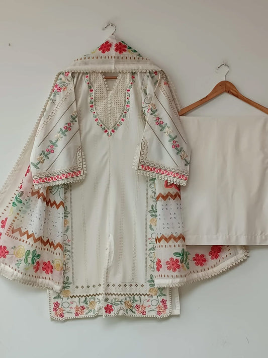 HYRA 3PC LAWN COLLECTION