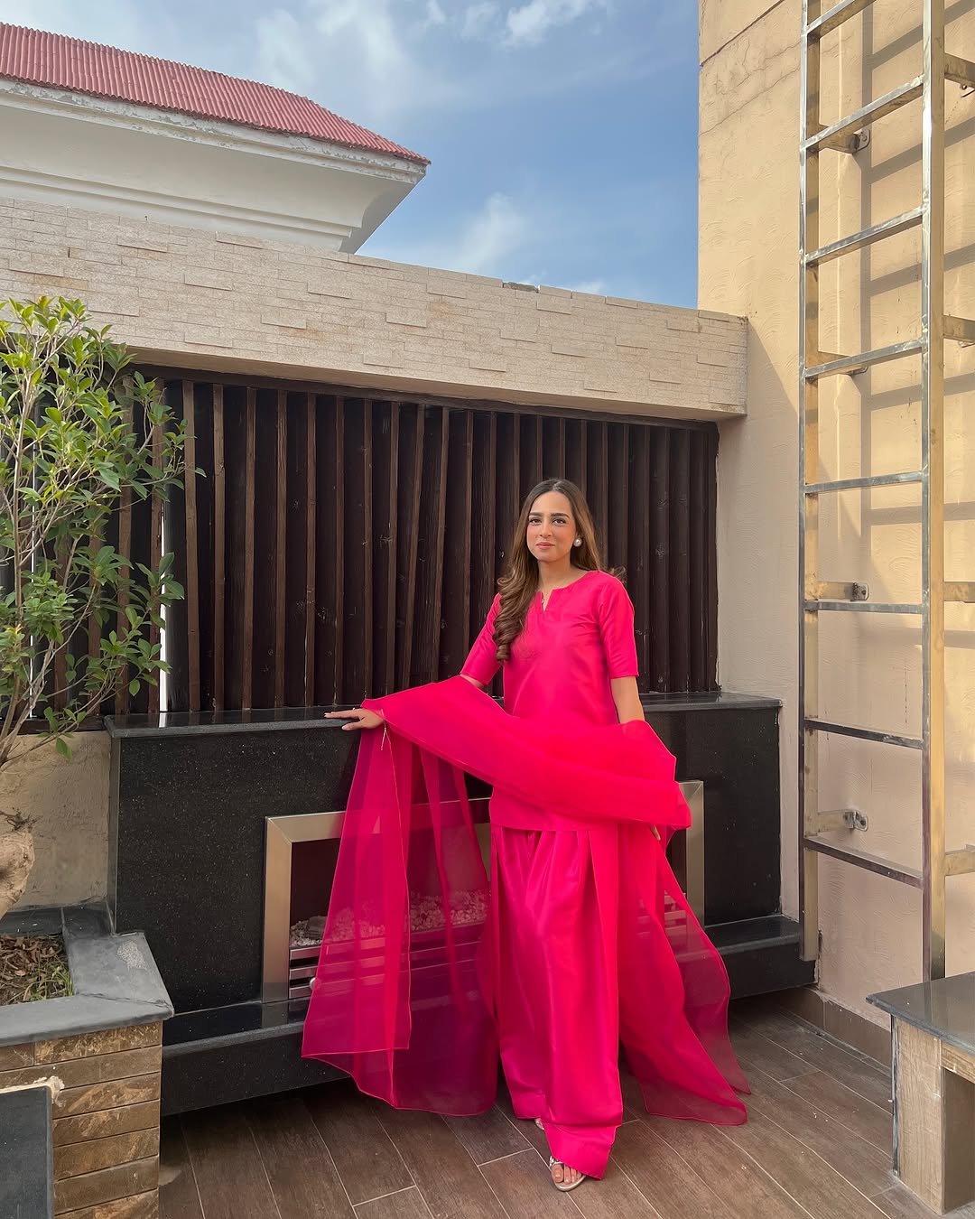 LAIBAY  LUXURY FARSHI SHALWAR SET